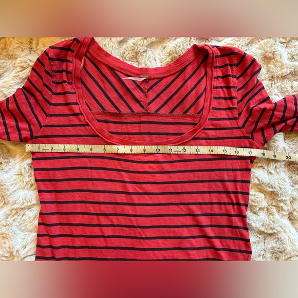 Free People Hard Candy Shirt Medium Red Striped Crochet Cuff Scoop Neck Top - Picture 7 of 9